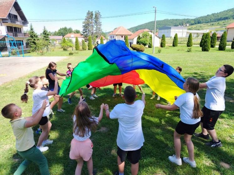 Спортске игре у Доњој Краварици